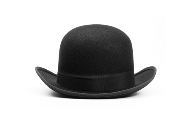 Шляпа чаплина 7. Шляпа Чарли Чаплина. Чарли Чаплин в шляпе. Чёрная шляпа Чаплина. Котелок Чарли Чаплина черный.