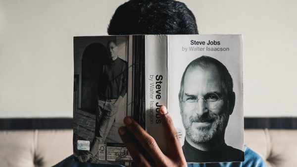 book about steve jobs representing paramount publishing